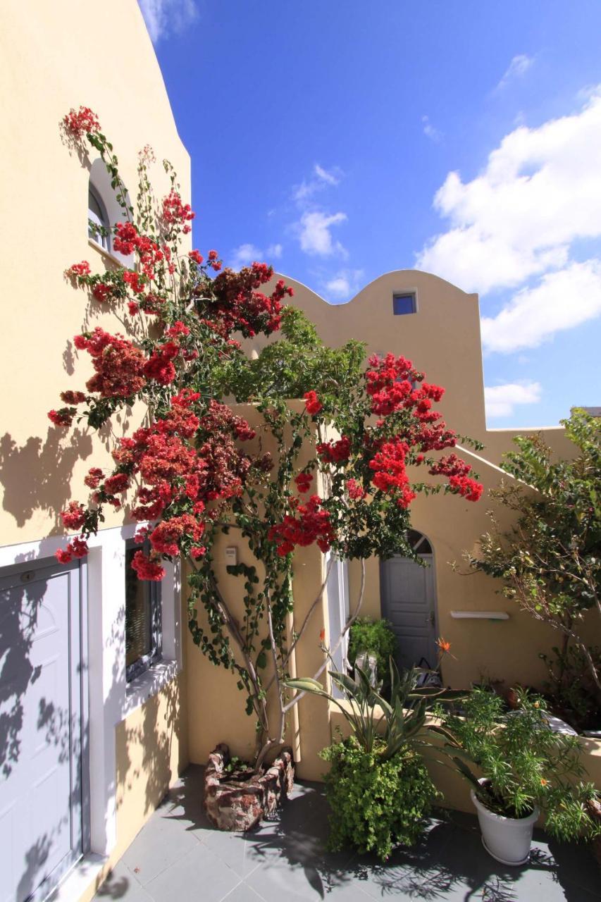 Ersi Villas Фира Екстериор снимка